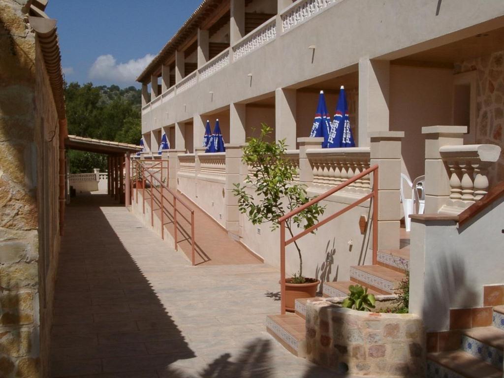 Fonda Las Palmeras Font de sa Cala Exterior photo