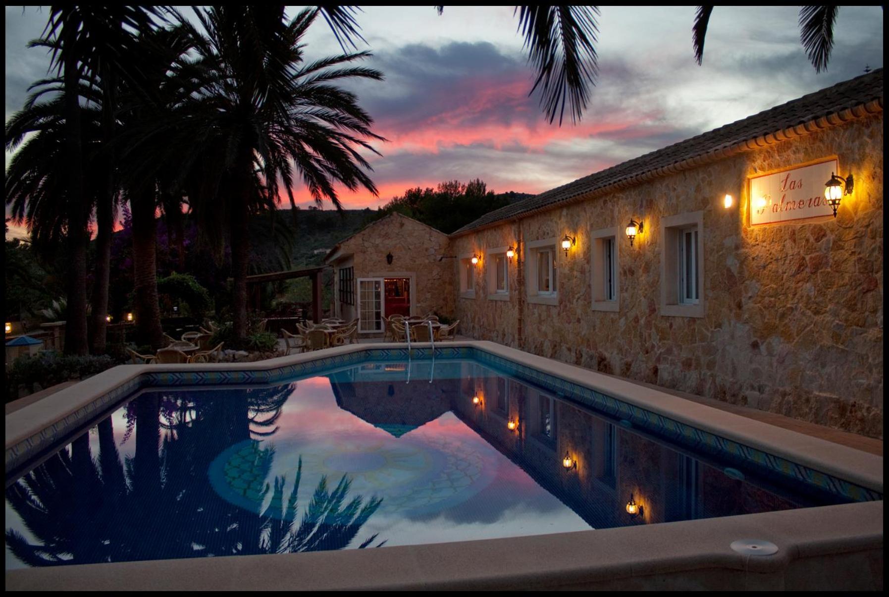 Fonda Las Palmeras Font de sa Cala Exterior photo
